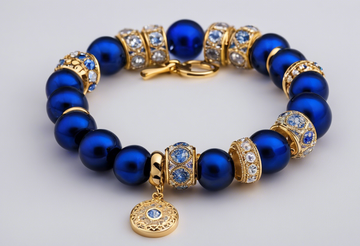 Blauwe Armband Dames: Hoe Combineer je Ze met Je Outfit?