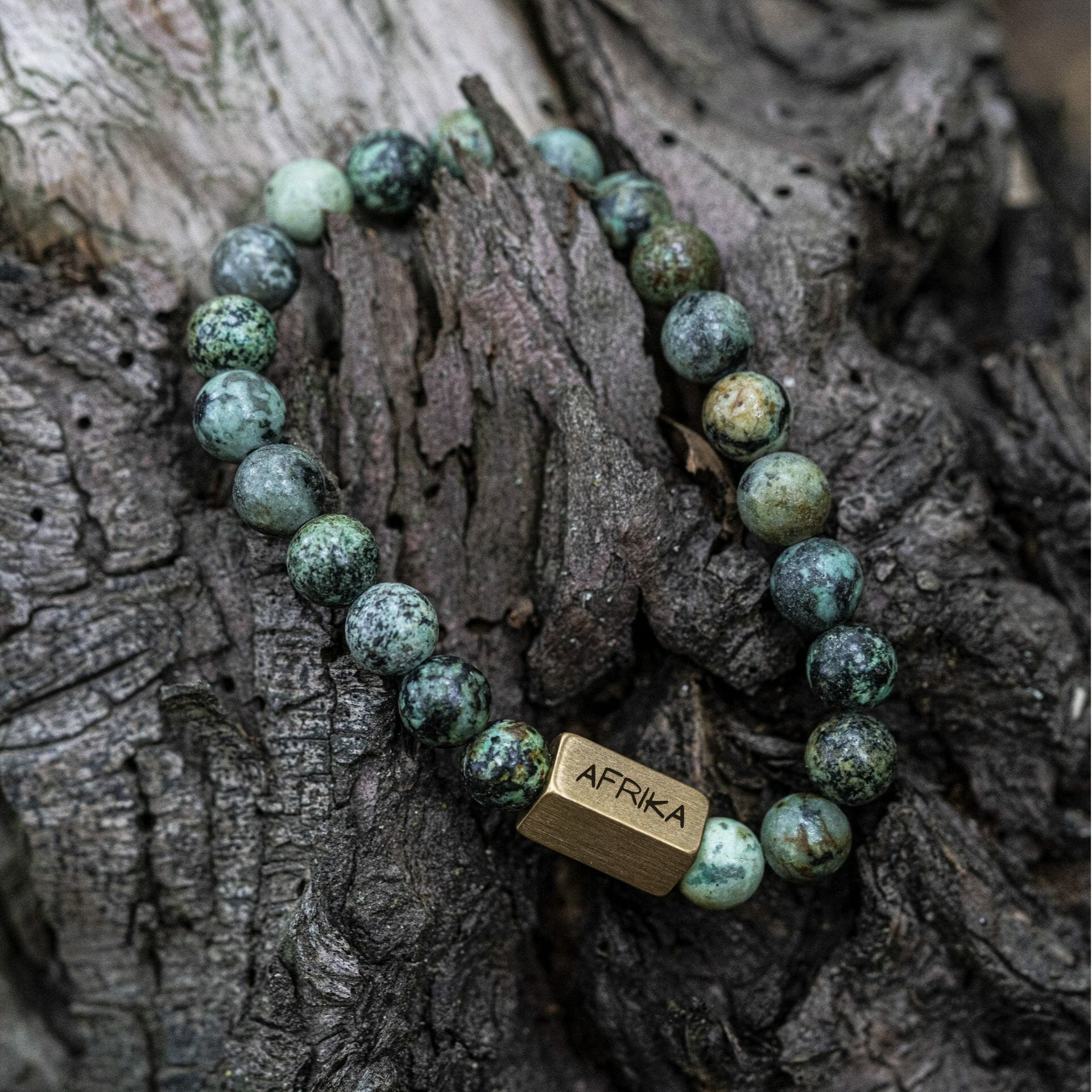 Afrikaanse Turquoise Goudkleurige kralen armband