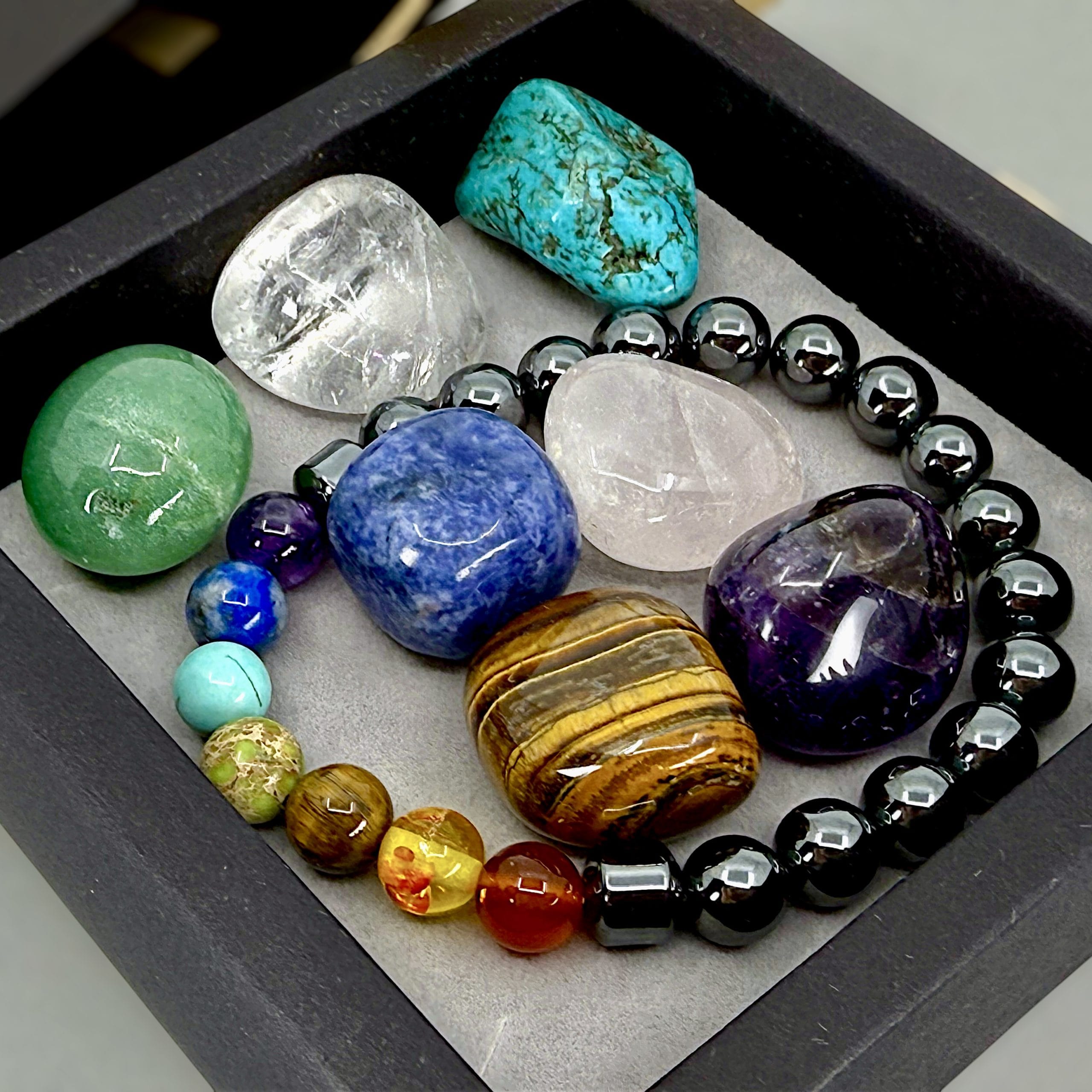 7 Chakra stenen & Hematiet Armband