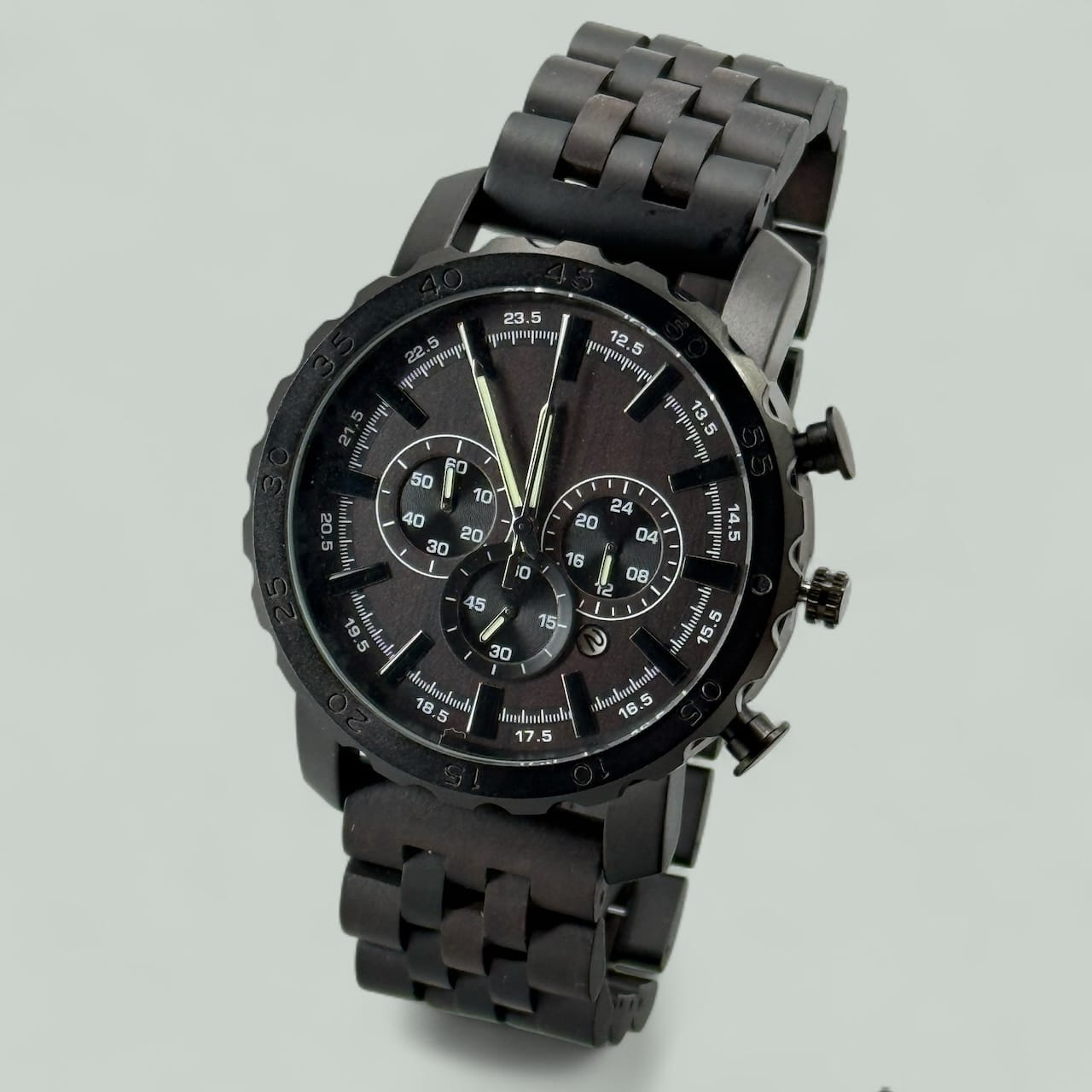 TimberWood BlackChrono – Zwart Sandelhouten Herenhorloge