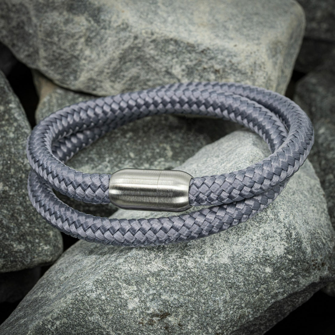 Zen armband graveerbaar - Grijs Touw