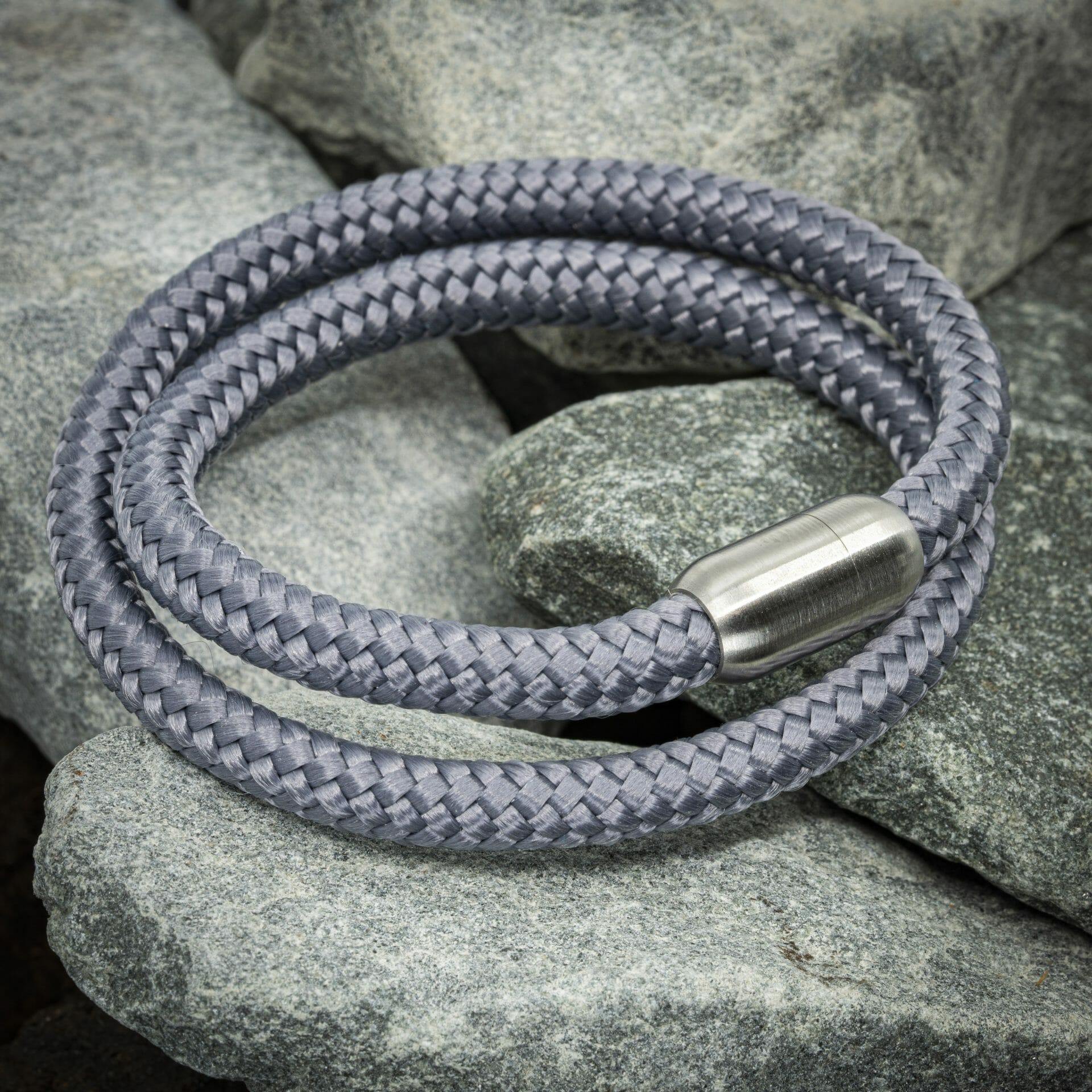 Navy™ Armband – Blue Paracord
