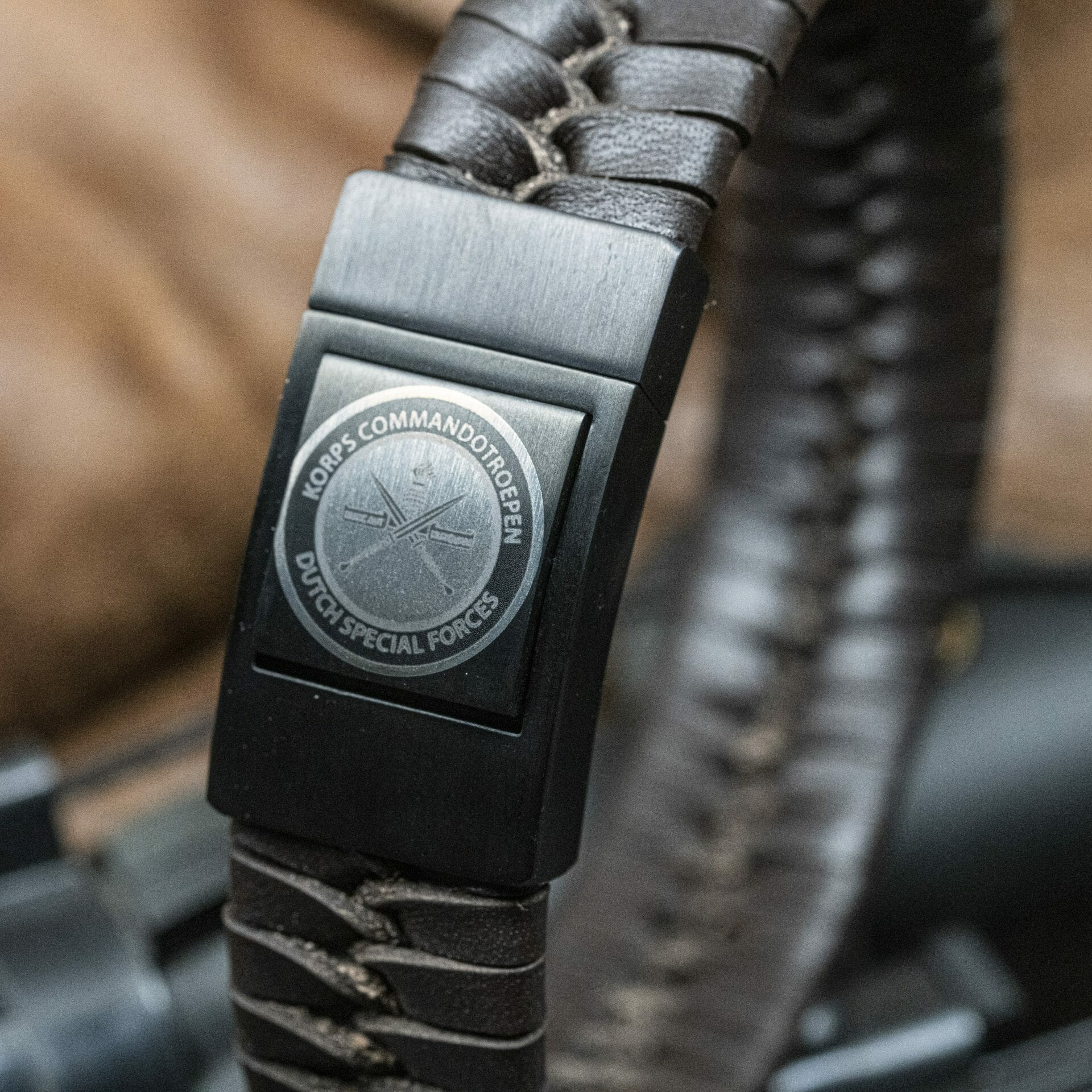 Luxe Logo armband: Commandotroepen Leger / Politie / Koninklijke Marechaussee / Militair