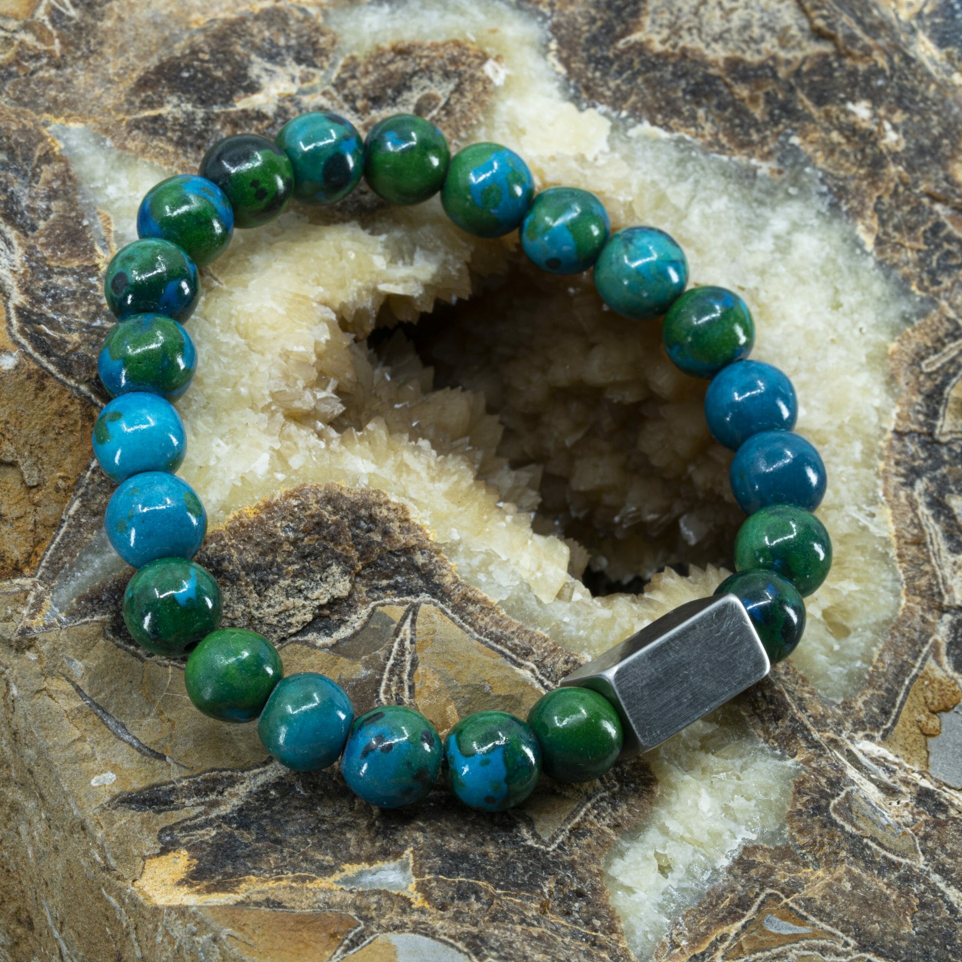 Mystic Earth – Thorobritholite Kralen Armband