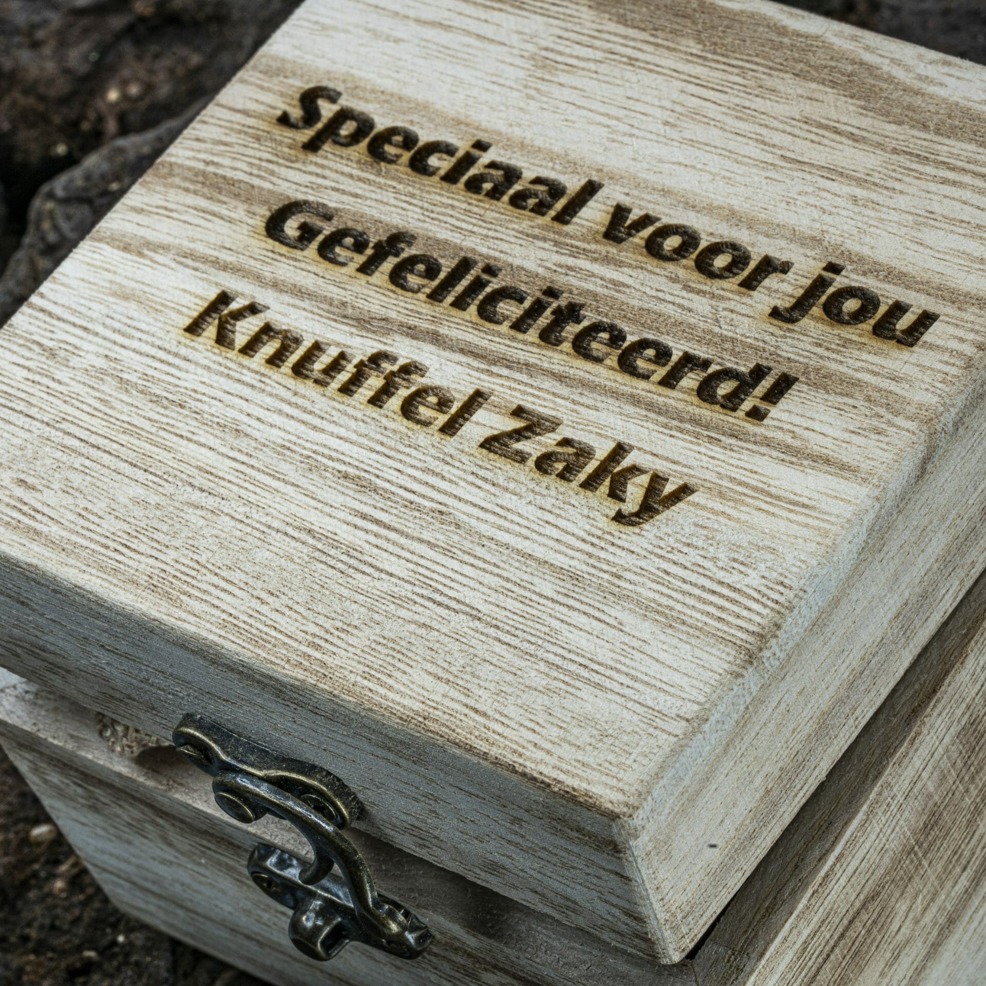 Eigen kat gegraveerd als Foto op armband