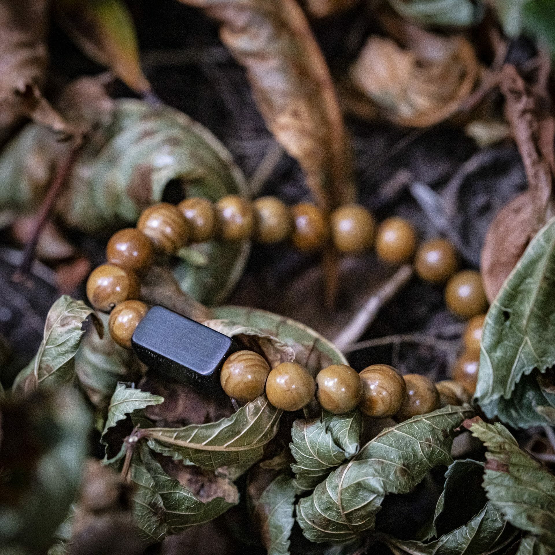 Serpeggiante marmeren kralen armband