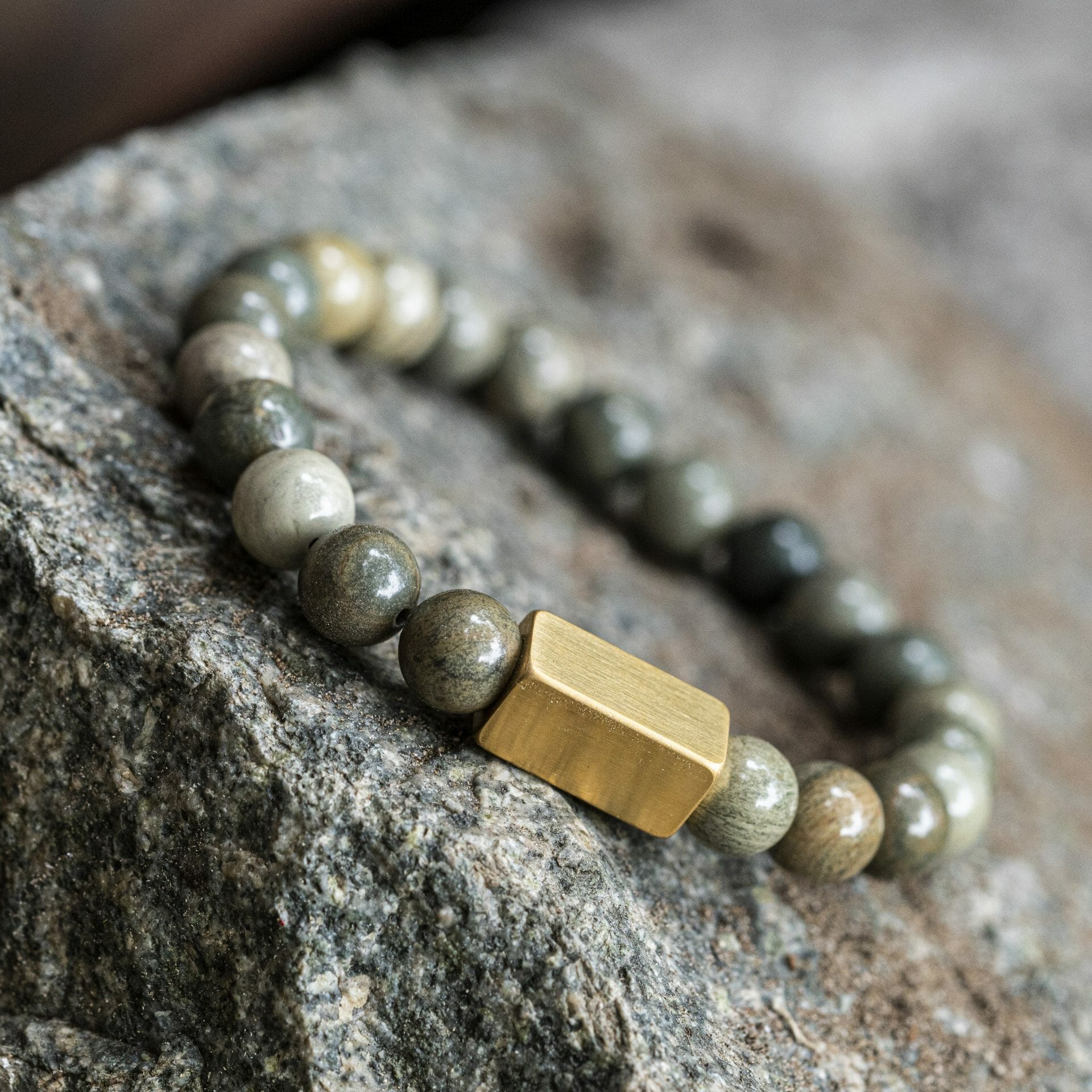 Natural Silver Leaf Jasper - Egyptische Kralen Armband