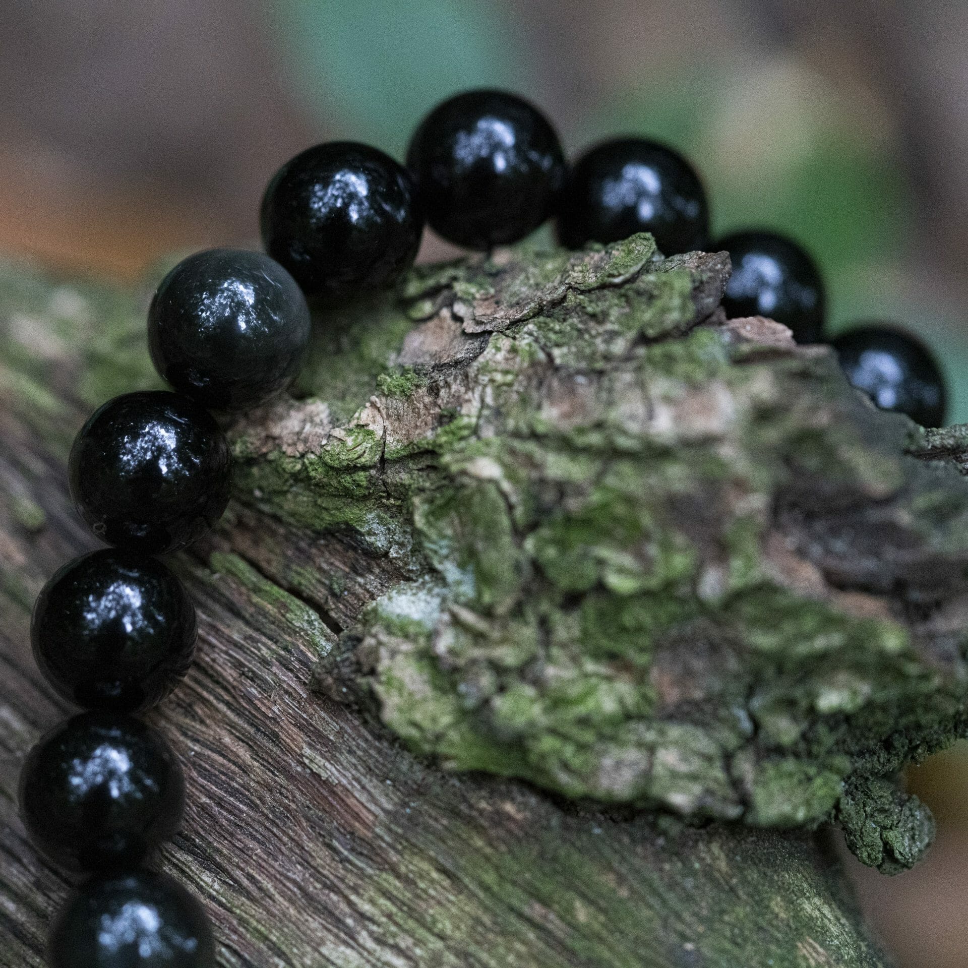 Zwarte Natuursteen Armband – Obsidiaan Kralen Groen & Grijs