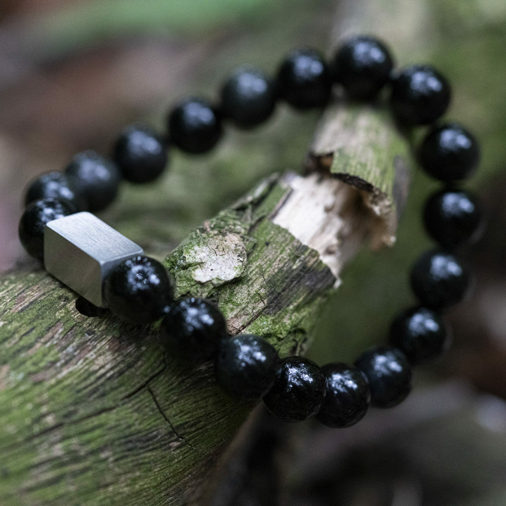 Zwarte Natuursteen Armband – Obsidiaan Kralen Groen & Grijs