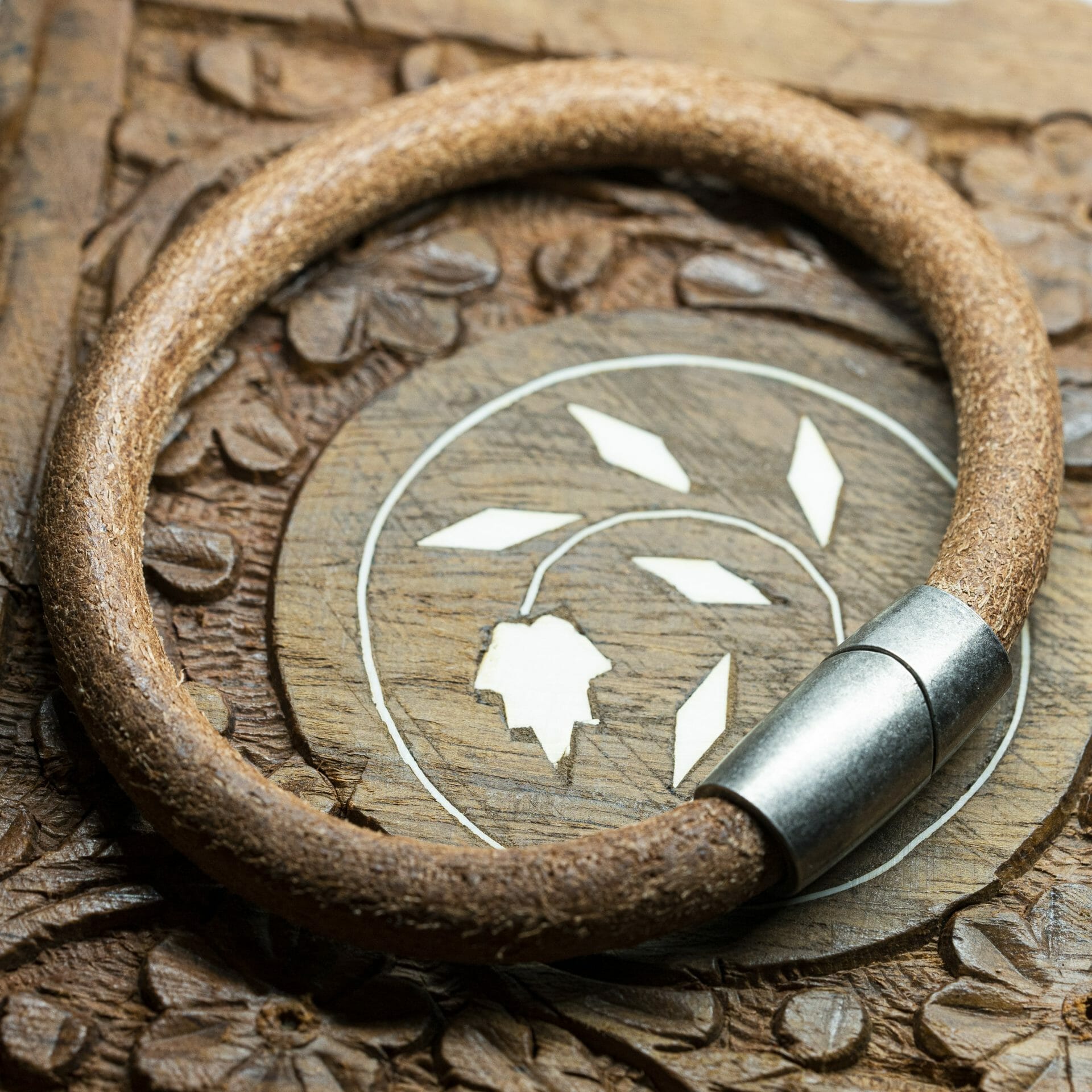 Licht ronde leren Armband – Norway Vikingsarmband