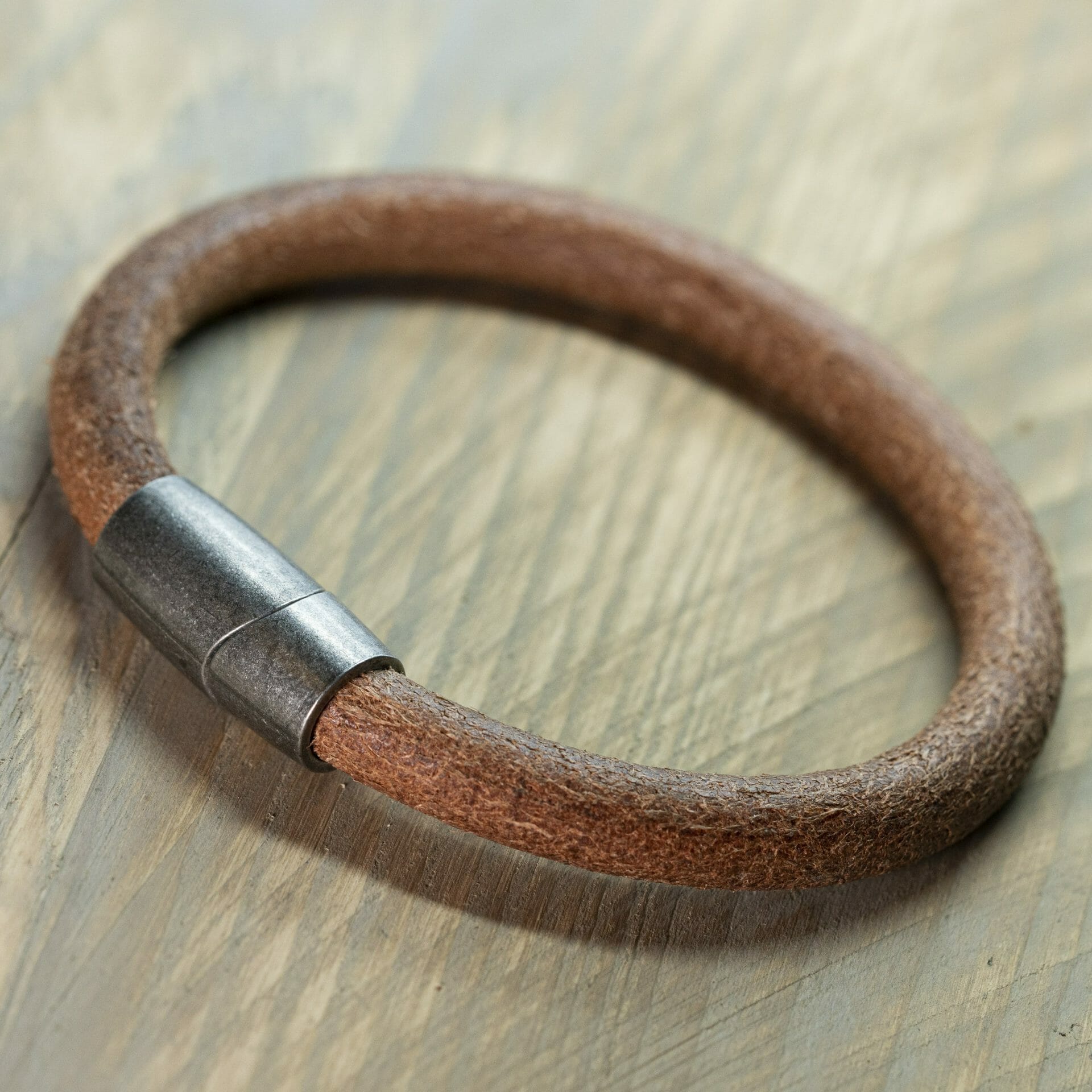 Licht ronde leren Armband – Norway Vikingsarmband