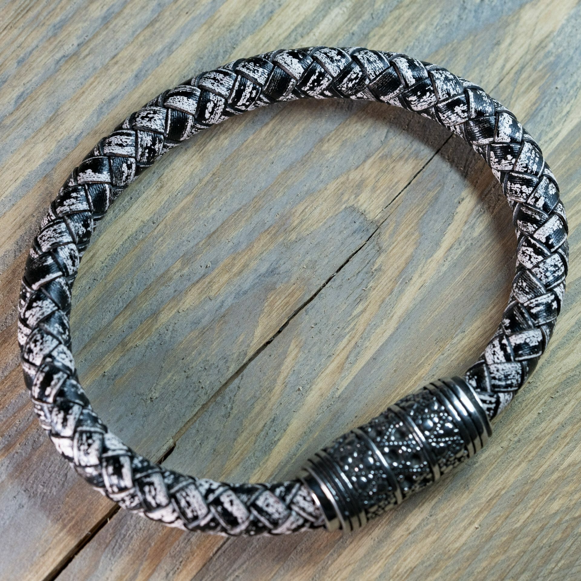 Wit / Zwart geweven 8mm armband | Italiaans Valiano™ leer