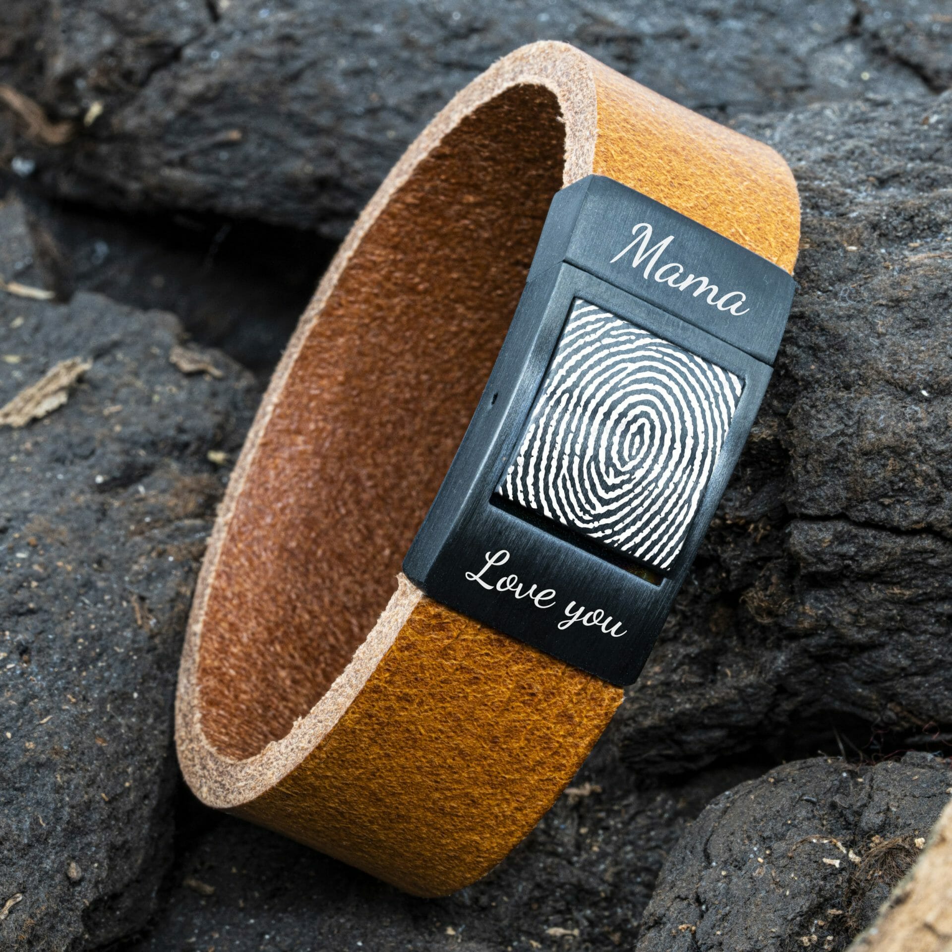 Vingerafdruk Mama / Papa gravure op leren Armband