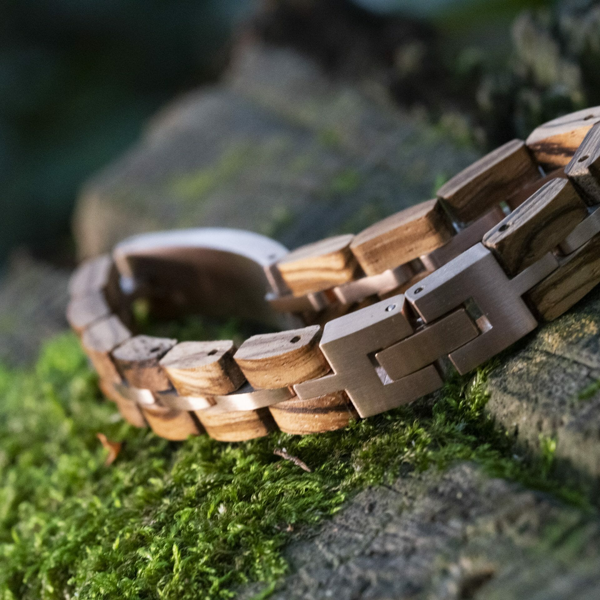 Eterna Rosé – Stijlvolle Houten Armband met Gravure