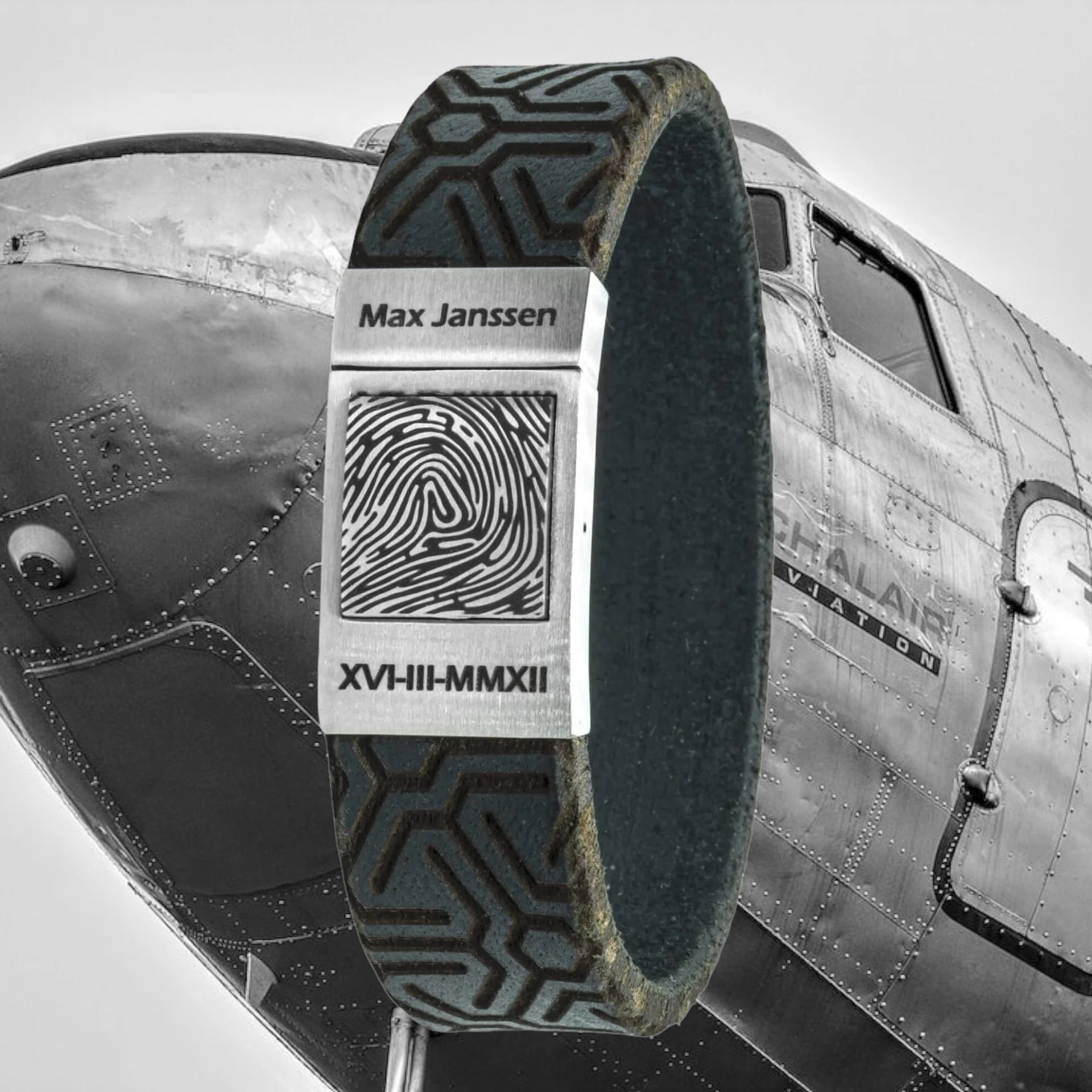 Aviator – Eigen vingerafdruk op leren armband